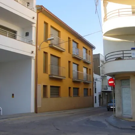Mestral 1-6 Apartment